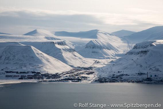 Longyearbyen: job market growing